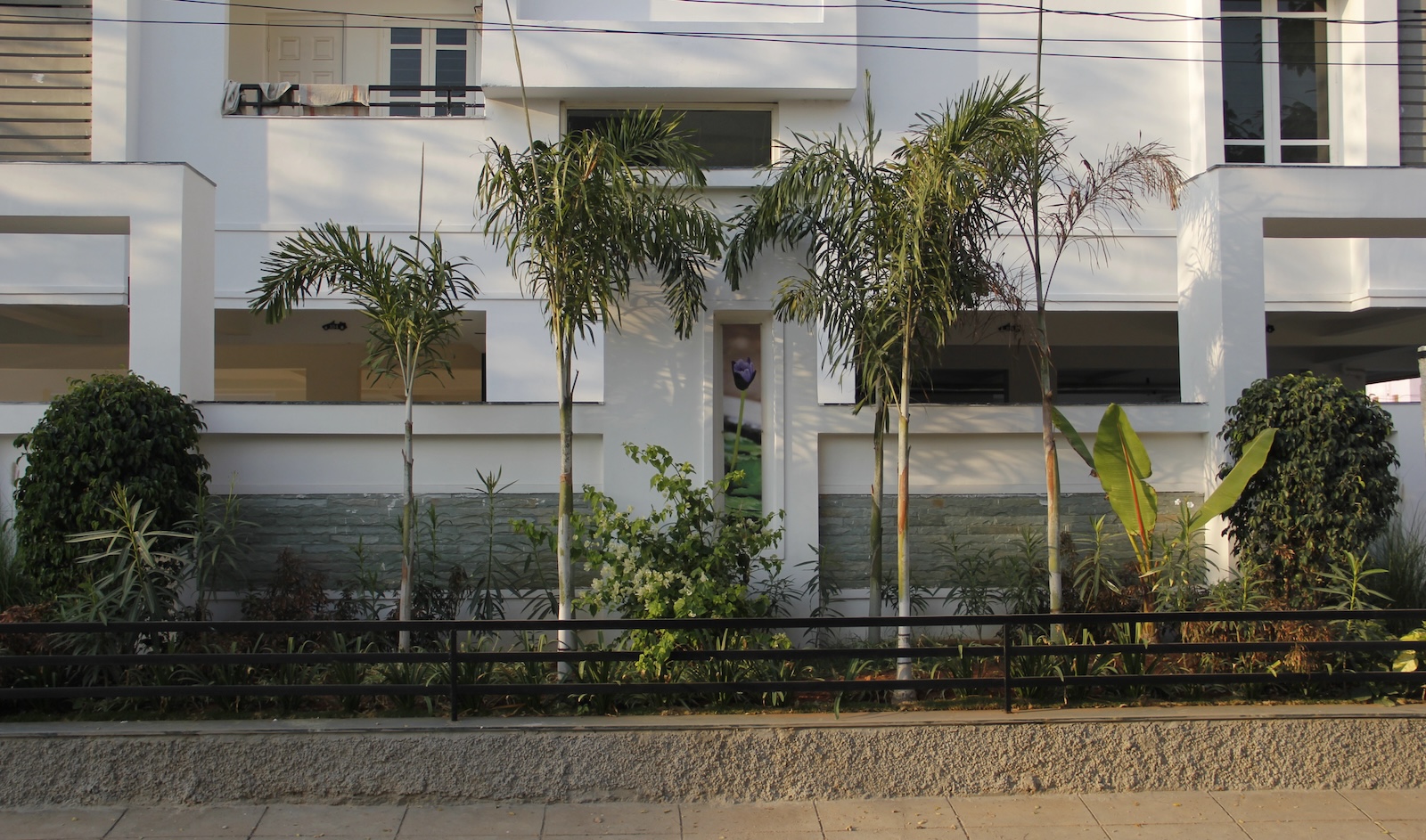 Sea Breeze Lawn Care s