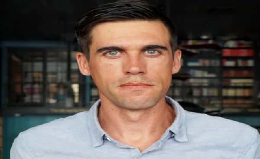 2 Renowned Writers From Sacramento, California